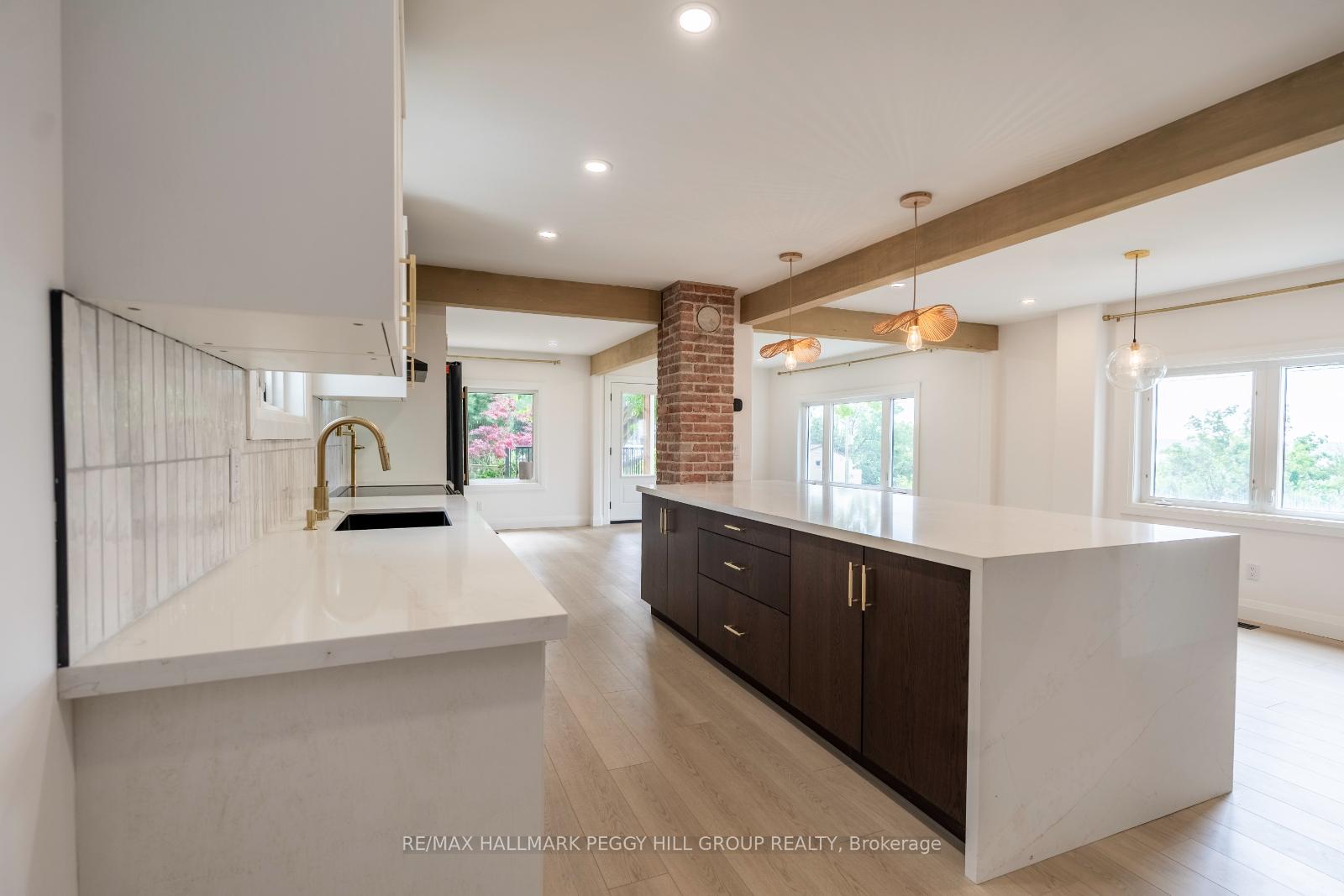 Photo 6 of 425 Codrington Street, Barrie, Codrington — HOMEH