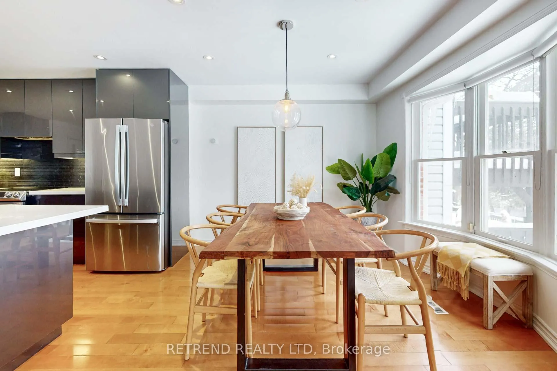 Photo 9 of 110 confederation Way, Markham, Thornhill — HOMEH