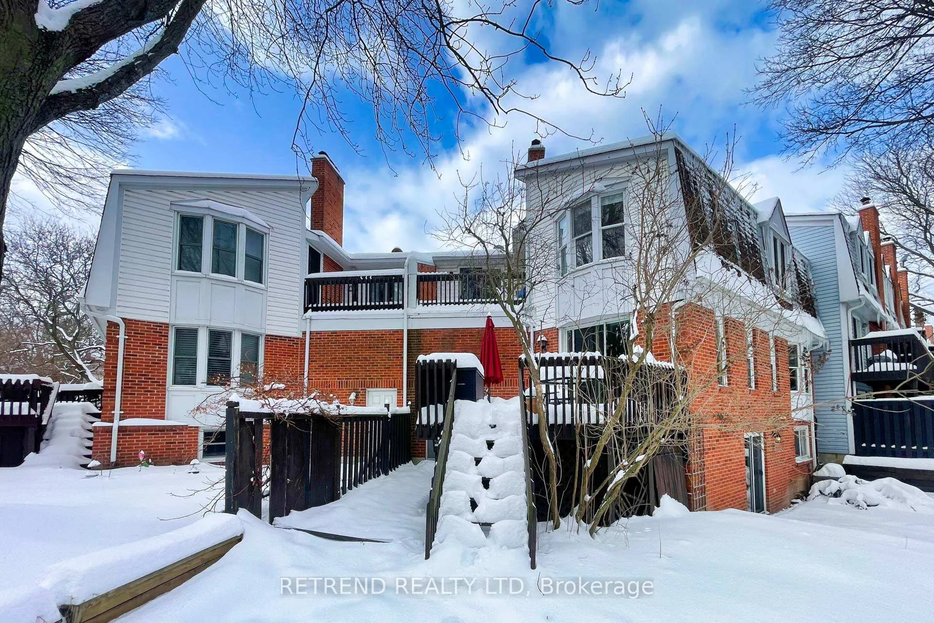 Photo 19 of 110 confederation Way, Markham, Thornhill — HOMEH