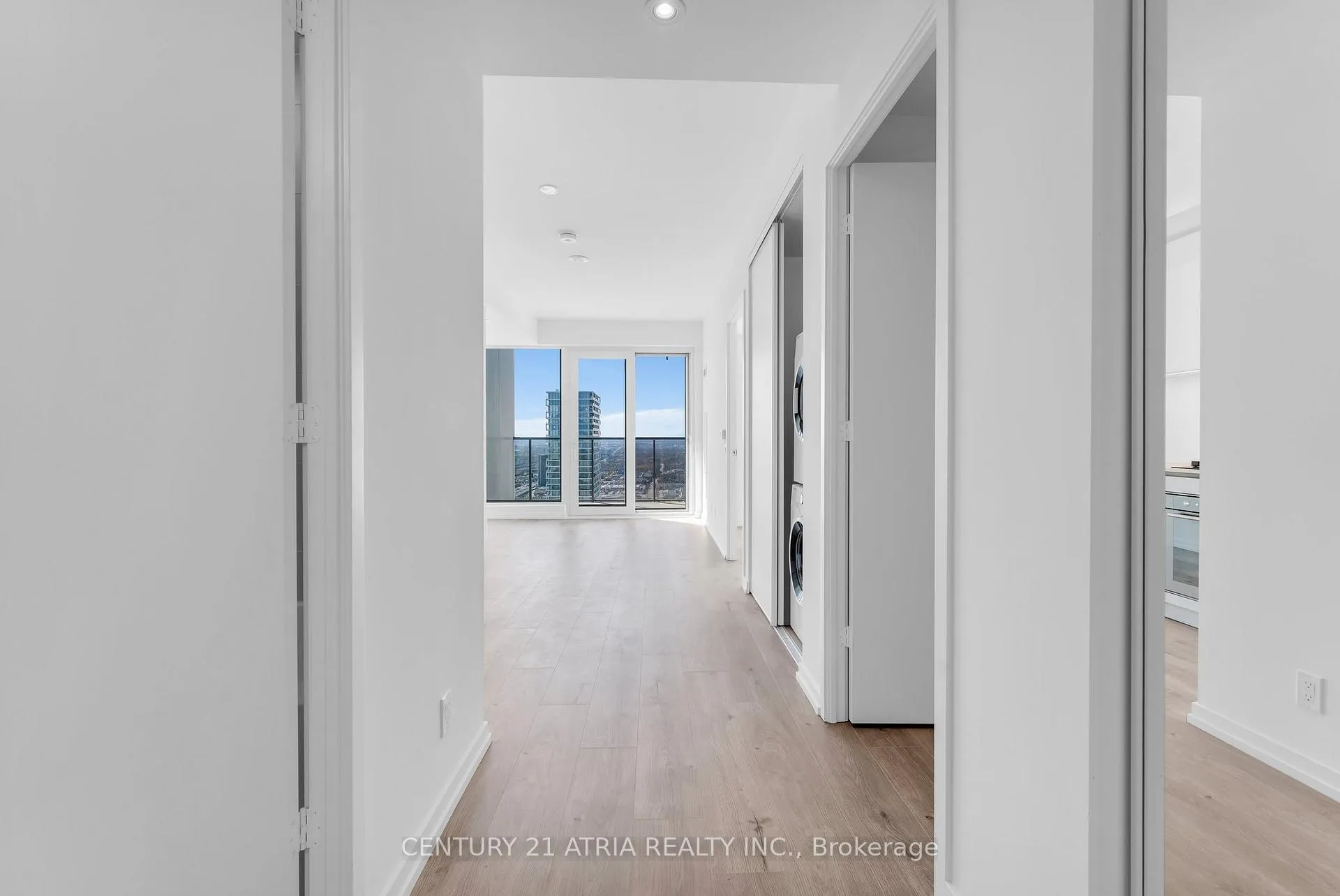 Photo 3 of Unit 5605, 7890 Jane Street, Vaughan, Vaughan Corporate Centre — HOMEH