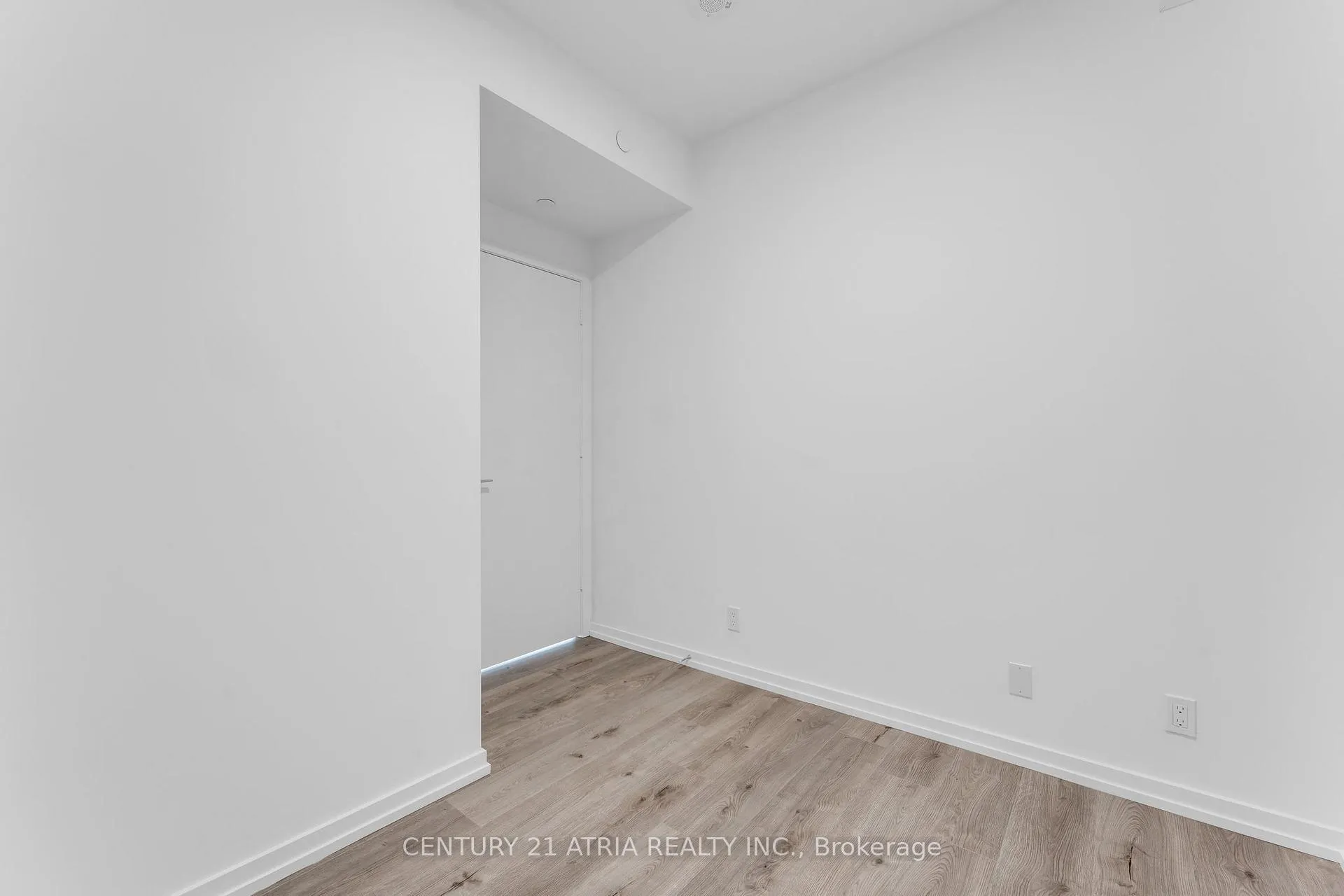 Photo 12 of Unit 5605, 7890 Jane Street, Vaughan, Vaughan Corporate Centre — HOMEH