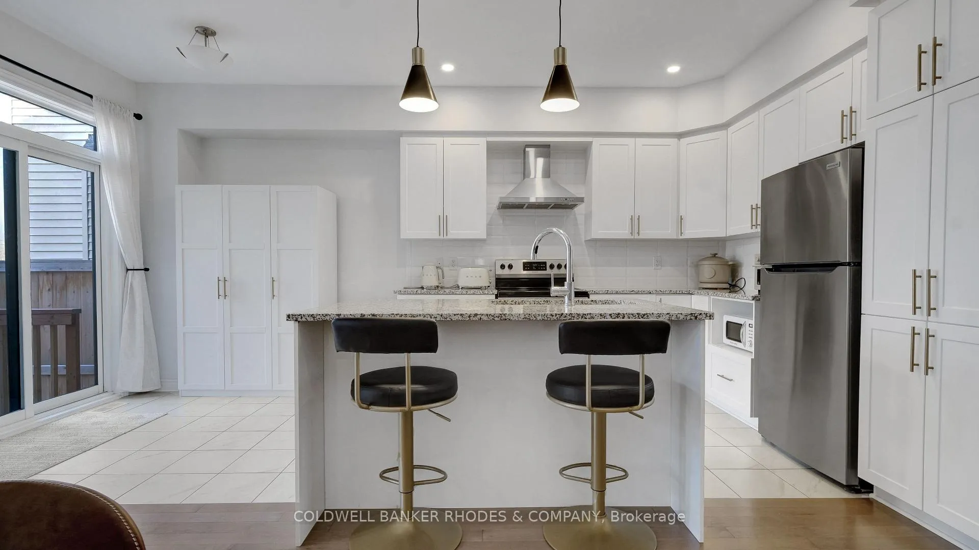 Photo 13 of 862 Chipping Circle, Ottawa, Riverside South — HOMEH