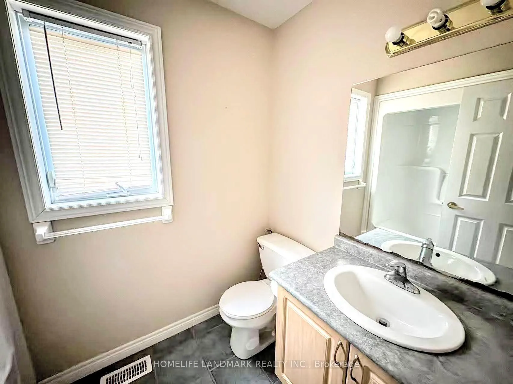 Photo 11 of 687B Wild Ginger Avenue, Waterloo — HOMEH