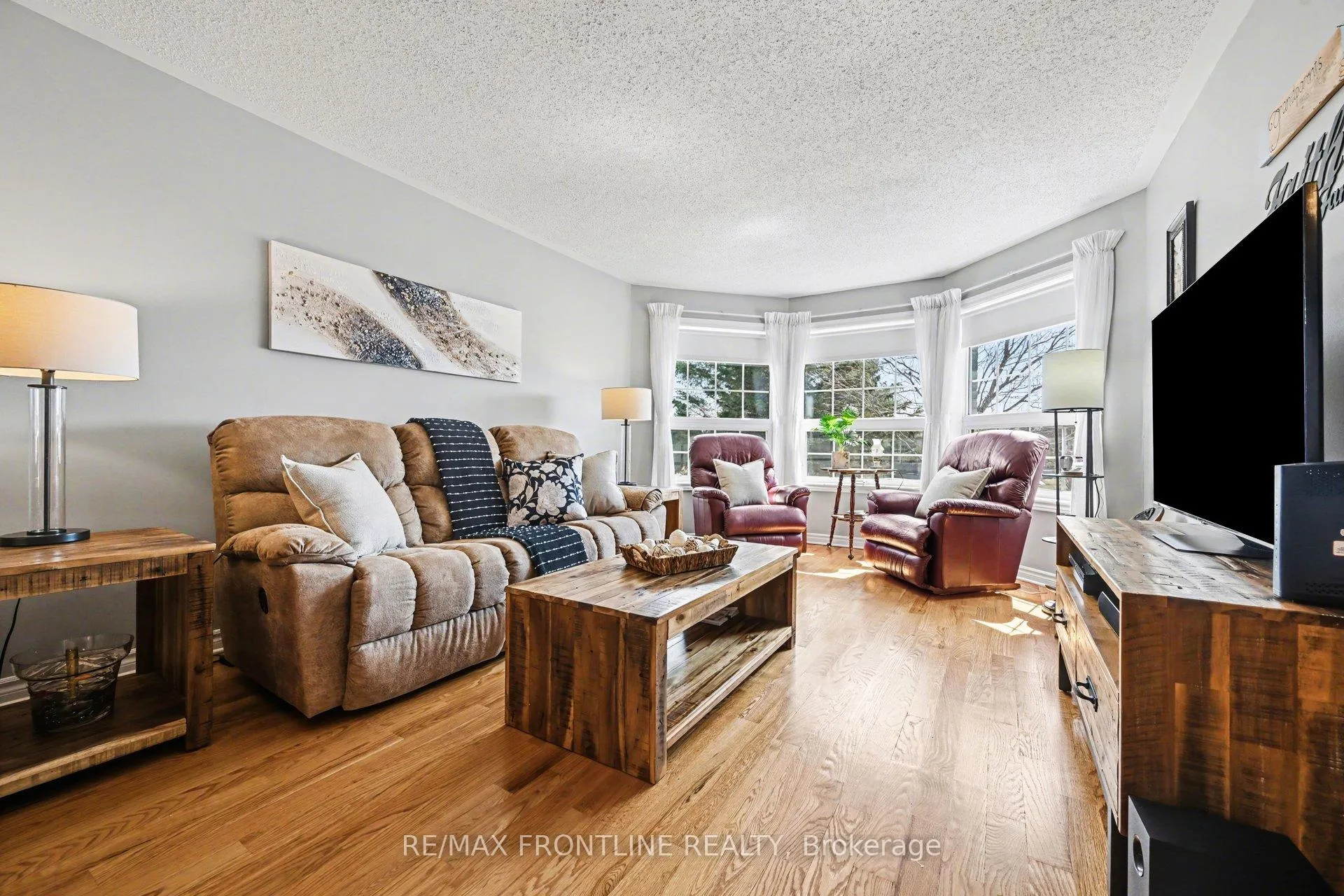 Photo 7 of 29 Decaria Boulevard, Perth — HOMEH