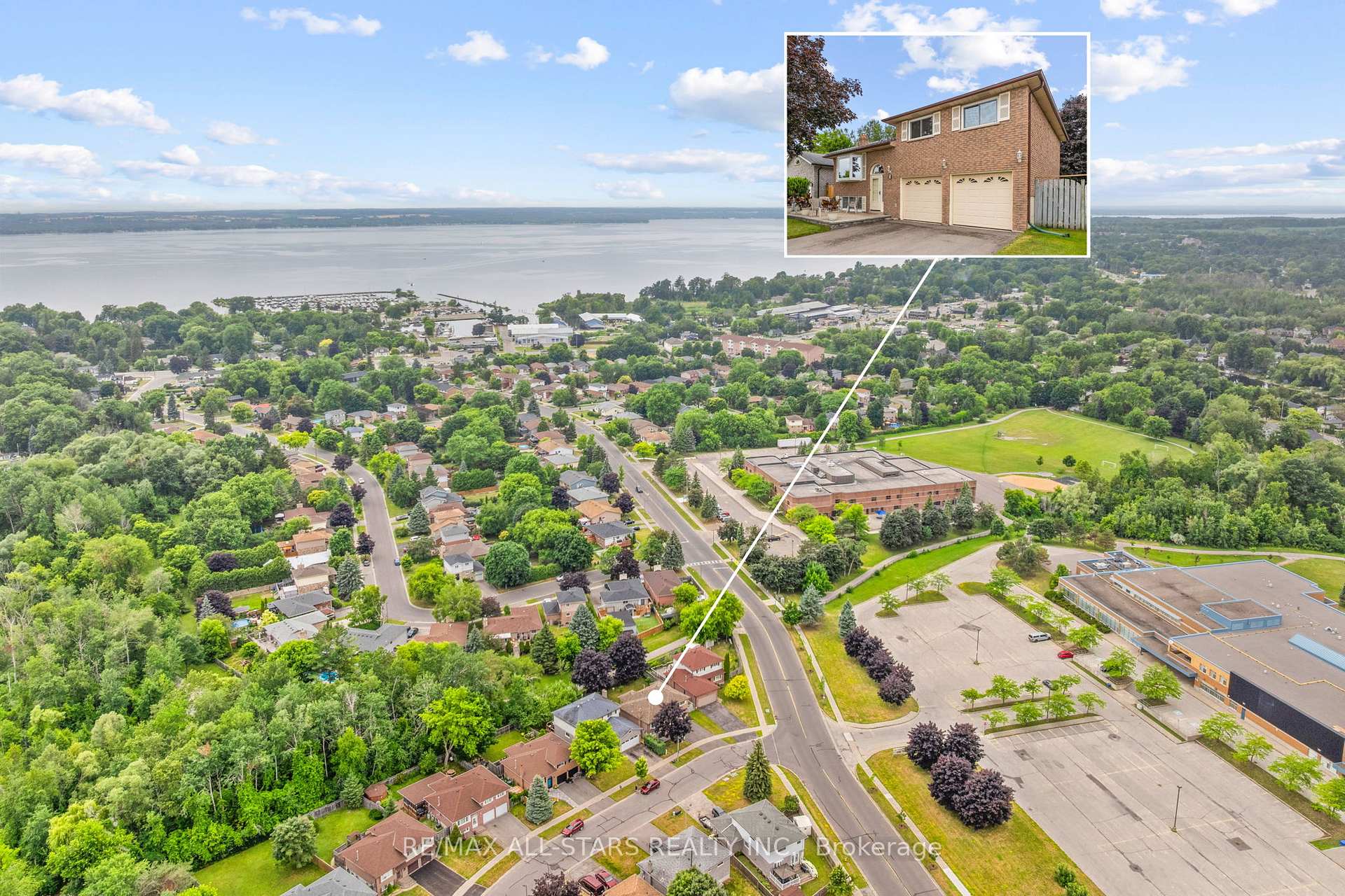 Photo 2 of 3 Fairwood Drive, Georgina, Keswick South — HOMEH