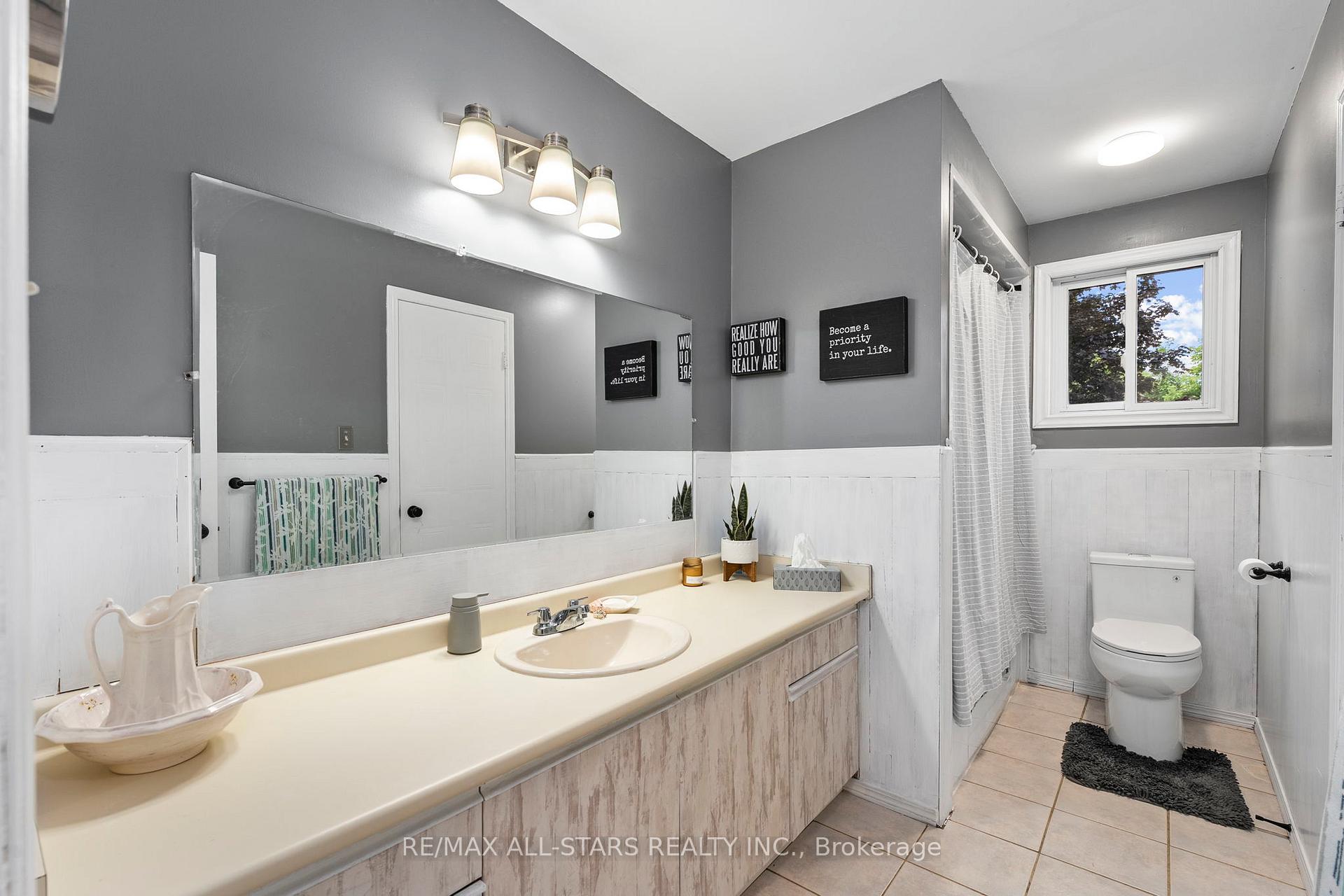 Photo 24 of 3 Fairwood Drive, Georgina, Keswick South — HOMEH