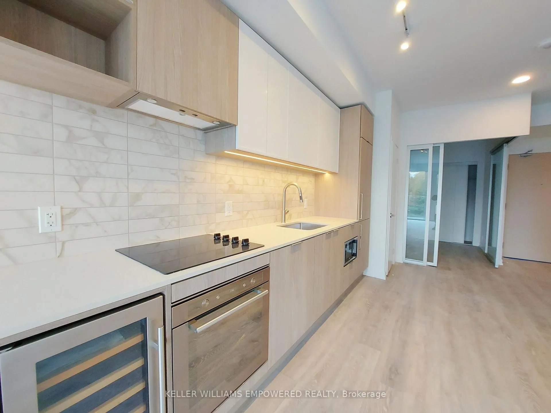 Photo 7 of Unit 538, 2020 Bathurst Street, Toronto, Humewood-Cedarvale — HOMEH
