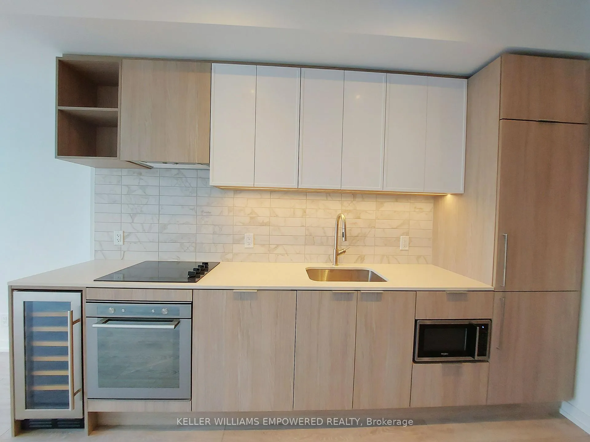 Photo 8 of Unit 538, 2020 Bathurst Street, Toronto, Humewood-Cedarvale — HOMEH