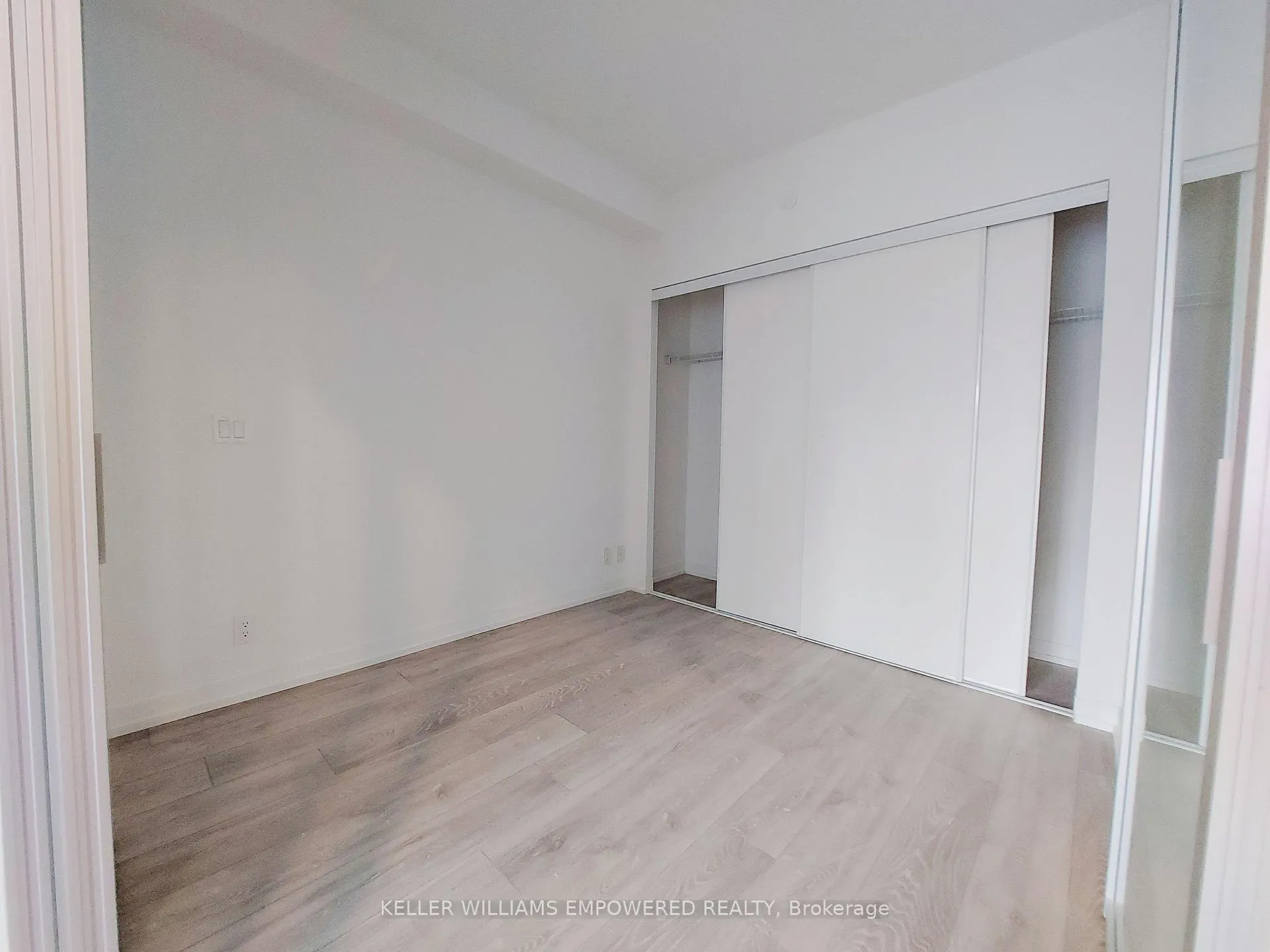Photo 12 of Unit 538, 2020 Bathurst Street, Toronto, Humewood-Cedarvale — HOMEH