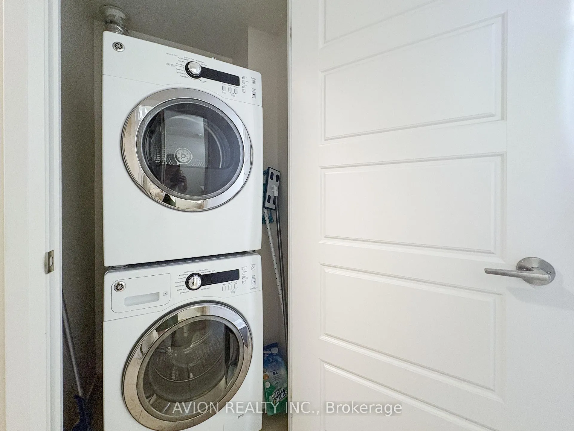 Photo 10 of Unit 2101, 8200 Birchmount Road, Markham, Unionville — HOMEH
