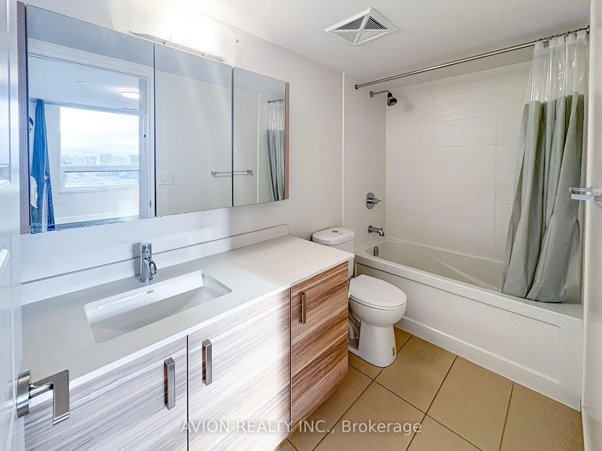 Photo 13 of Unit 2101, 8200 Birchmount Road, Markham, Unionville — HOMEH