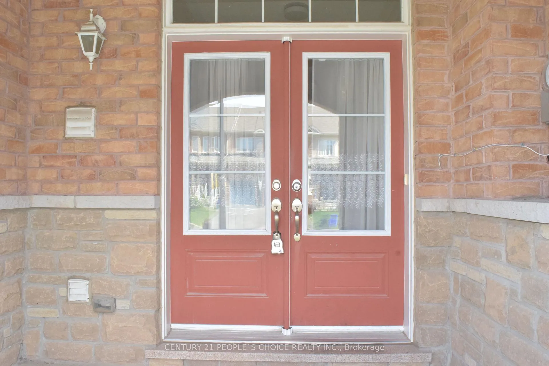 Photo 2 of 20 Munch Place, Milton, Willmott — HOMEH