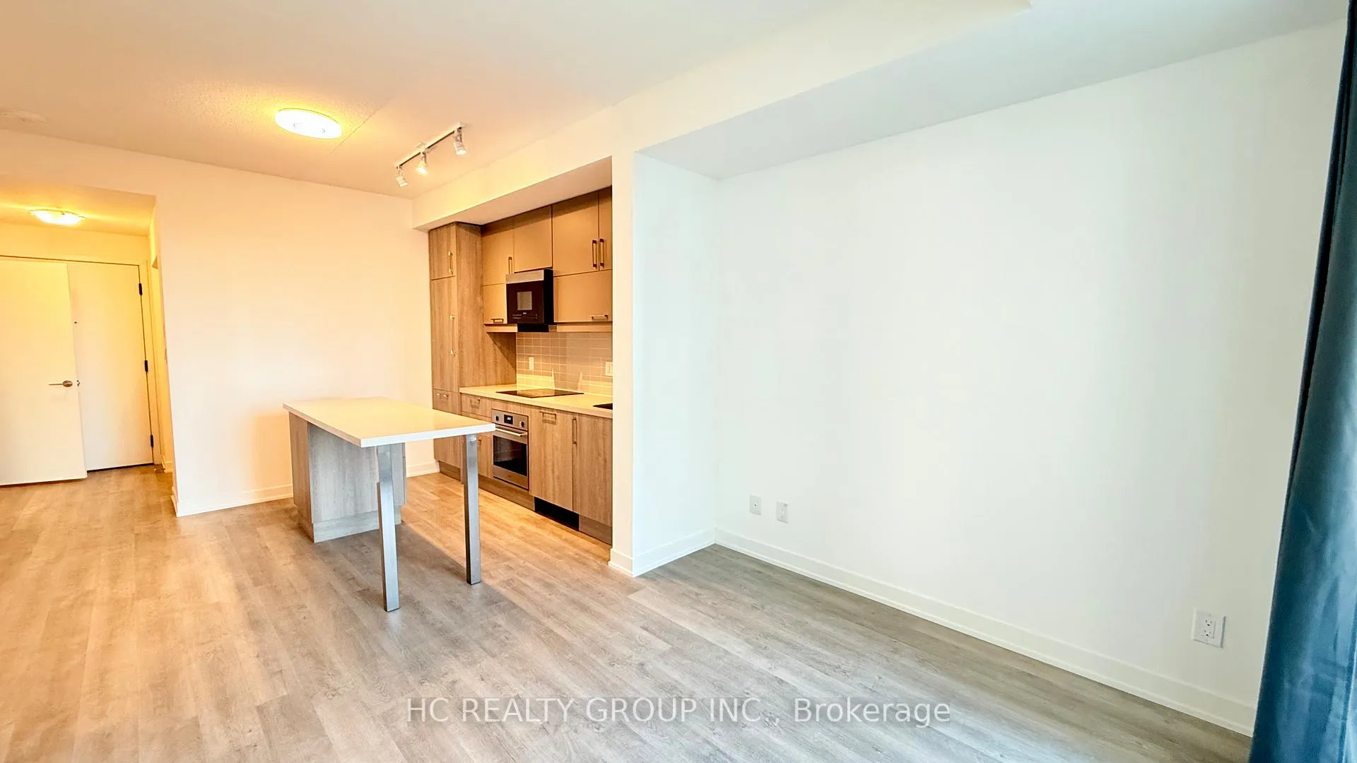 Photo 5 of Unit A1204, 8119 Birchmount Road, Markham, Unionville — HOMEH