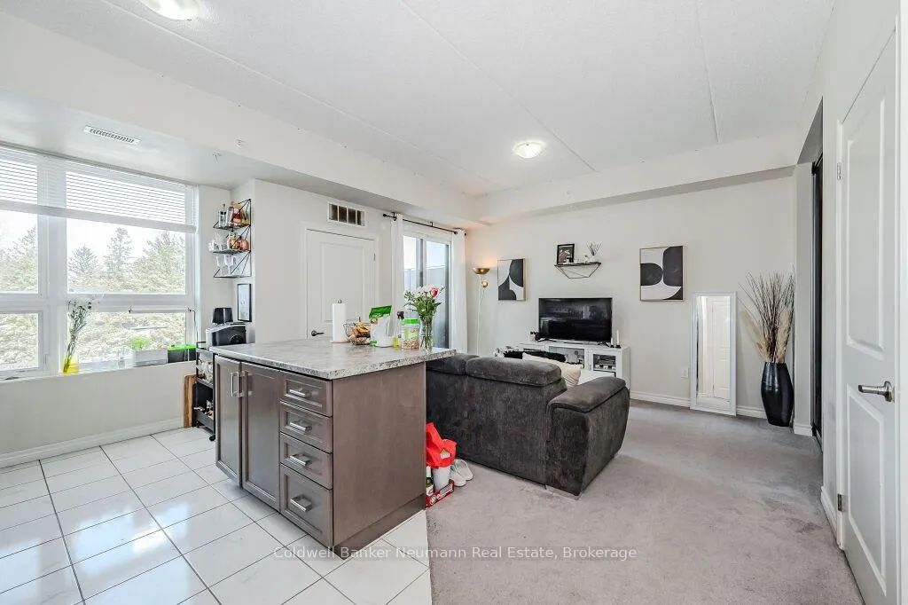 Photo 4 of Unit 405, 1280 Gordon Street E, Guelph, Kortright East — HOMEH