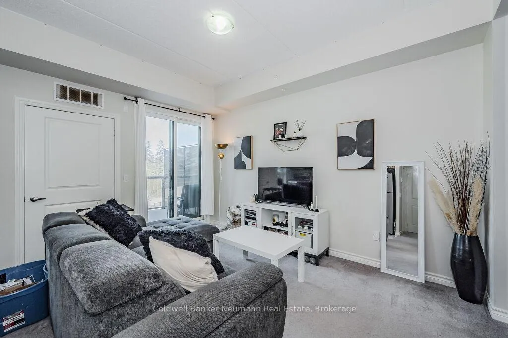 Photo 5 of Unit 405, 1280 Gordon Street E, Guelph, Kortright East — HOMEH