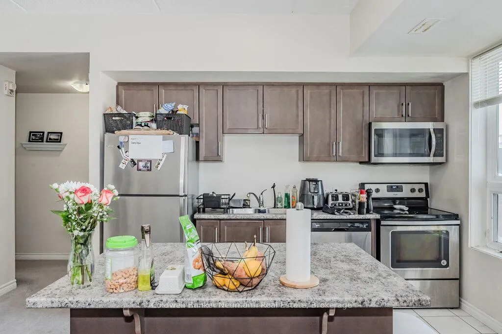 Photo 6 of Unit 405, 1280 Gordon Street E, Guelph, Kortright East — HOMEH