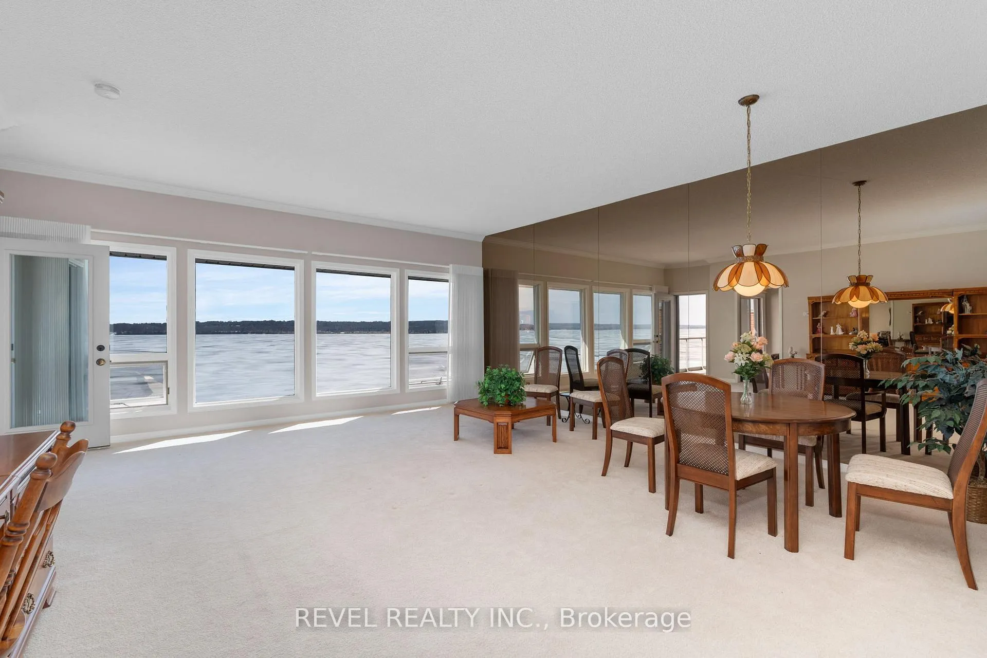 Photo 11 of Unit 304, 21 Kempenfelt Drive, Barrie, North Shore — HOMEH
