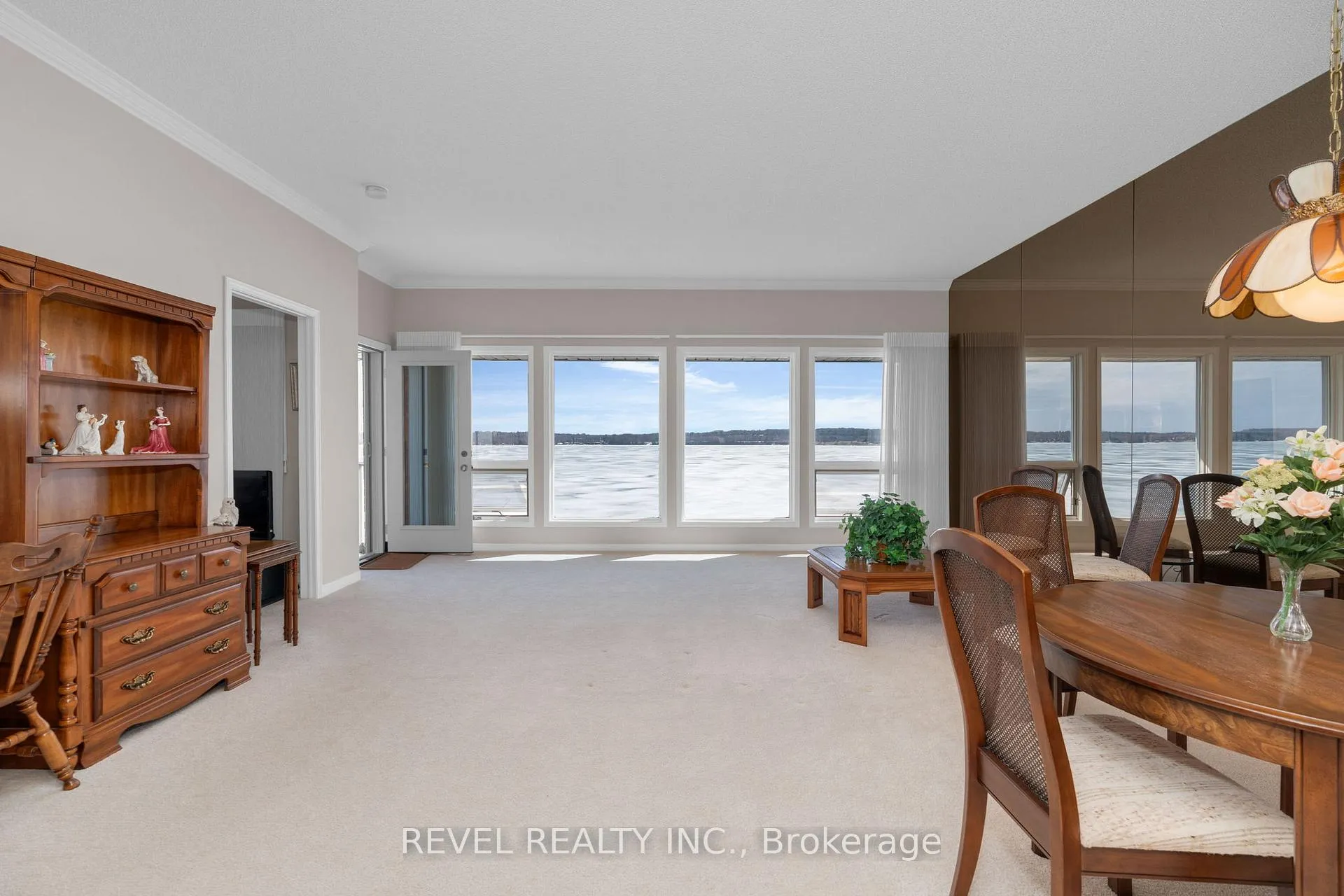 Photo 12 of Unit 304, 21 Kempenfelt Drive, Barrie, North Shore — HOMEH