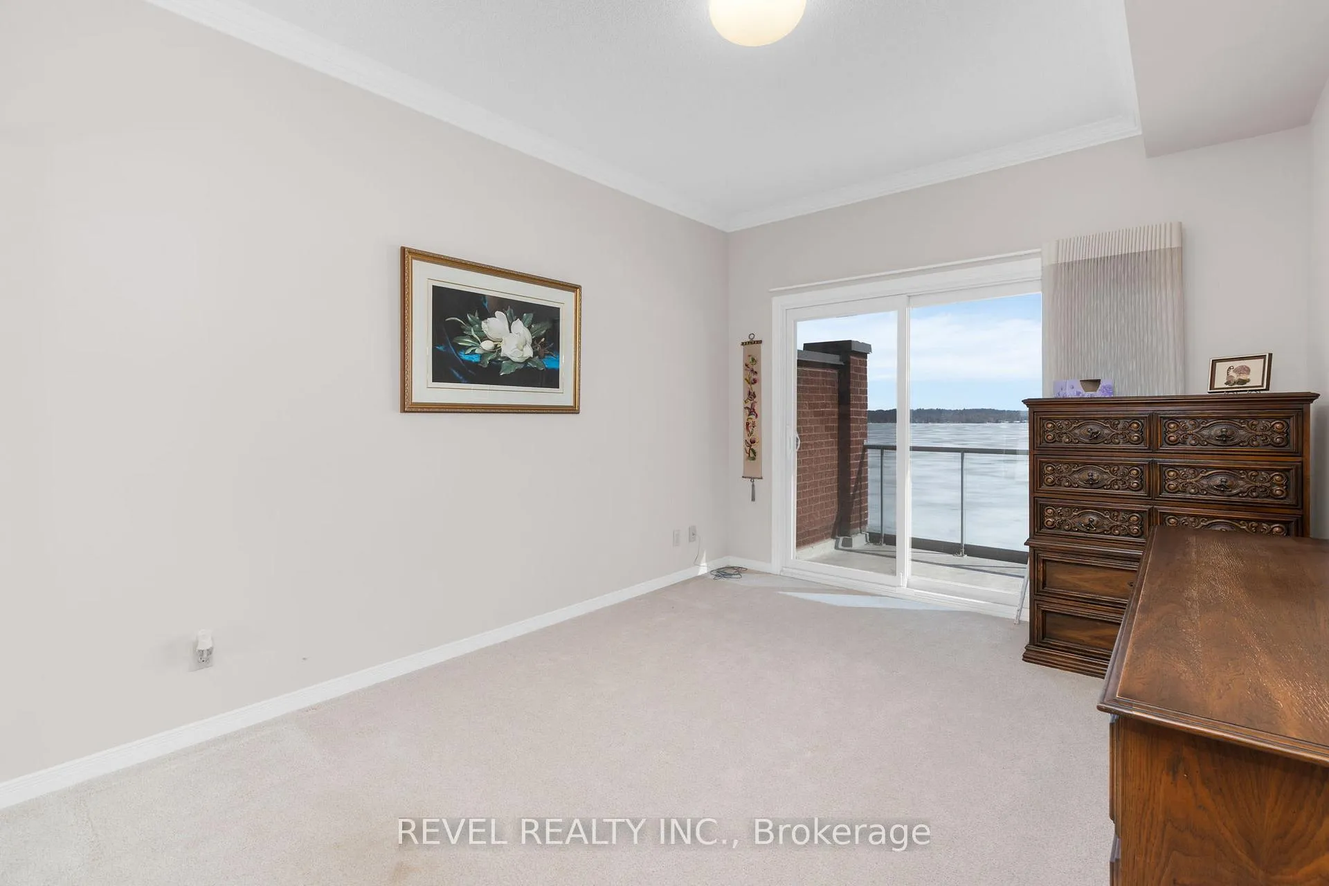 Photo 18 of Unit 304, 21 Kempenfelt Drive, Barrie, North Shore — HOMEH