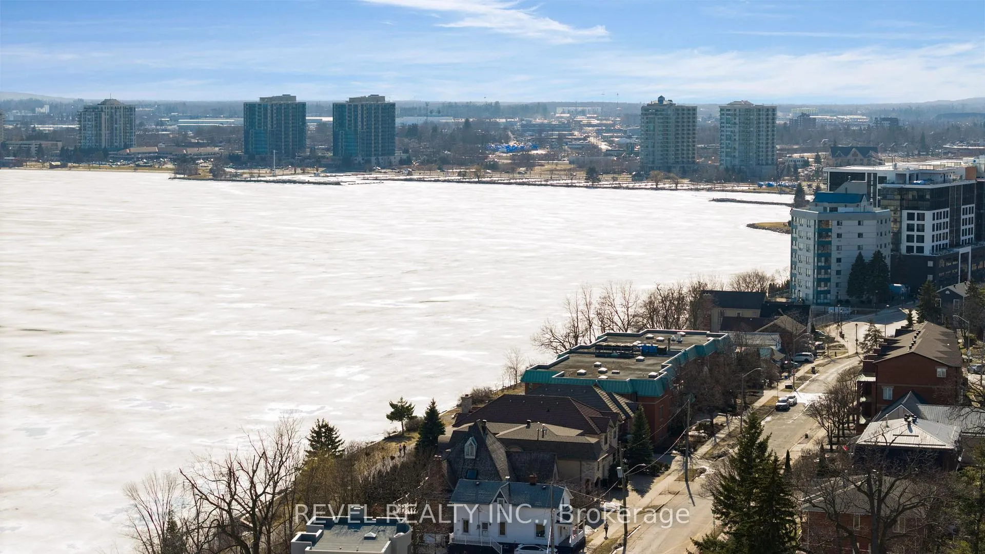 Photo 30 of Unit 304, 21 Kempenfelt Drive, Barrie, North Shore — HOMEH