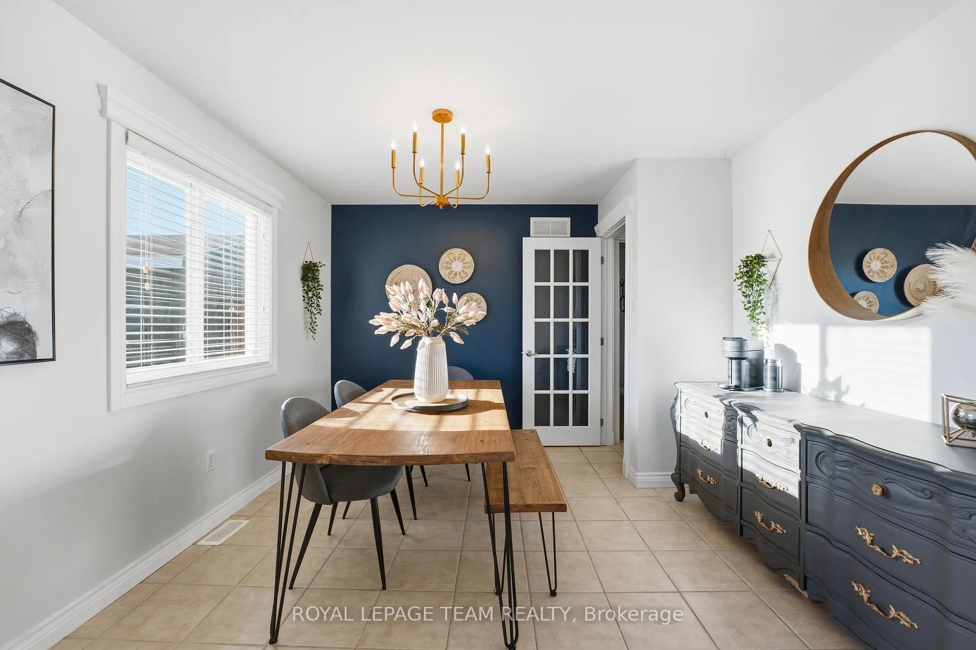 Photo 18 of 116 Mclachlin Street S, Arnprior — HOMEH