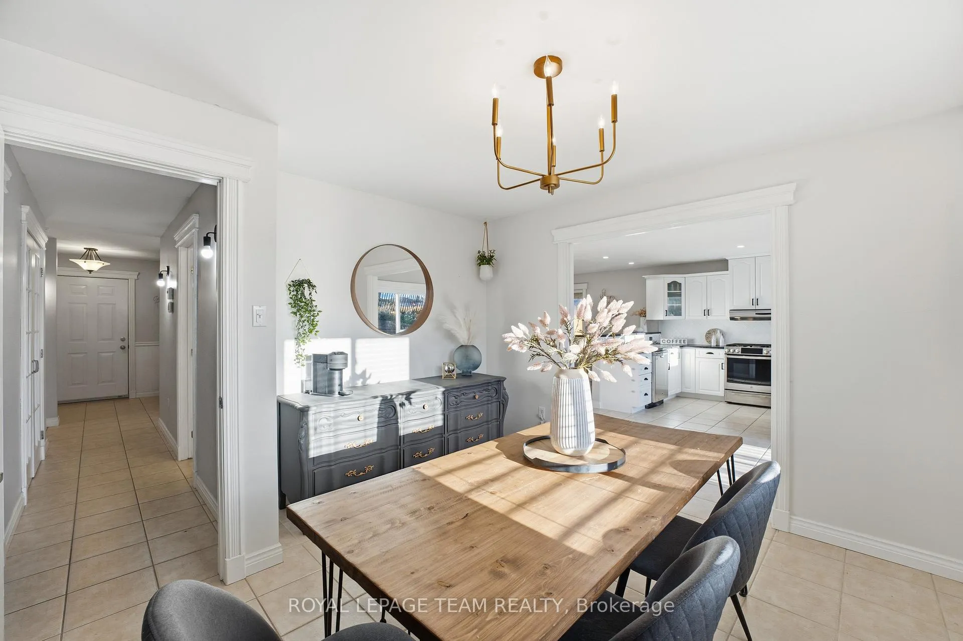 Photo 19 of 116 Mclachlin Street S, Arnprior — HOMEH