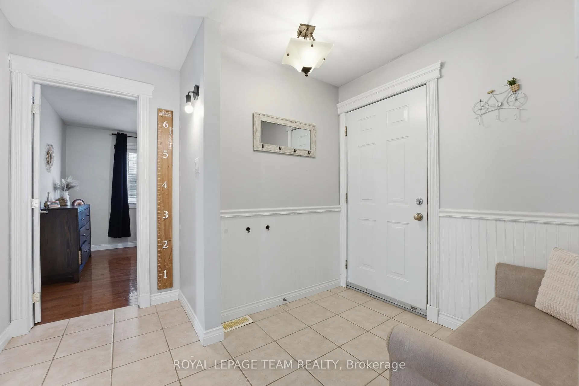 Photo 26 of 116 Mclachlin Street S, Arnprior — HOMEH
