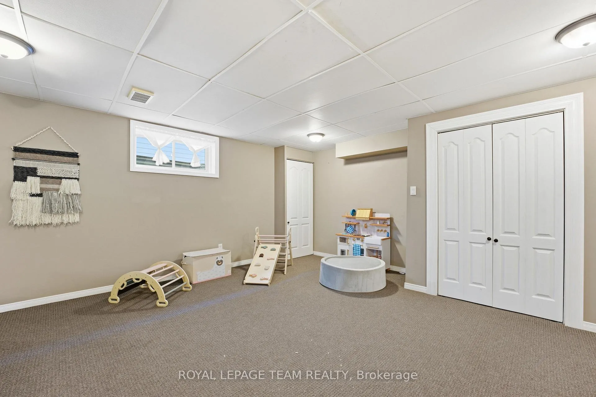 Photo 32 of 116 Mclachlin Street S, Arnprior — HOMEH