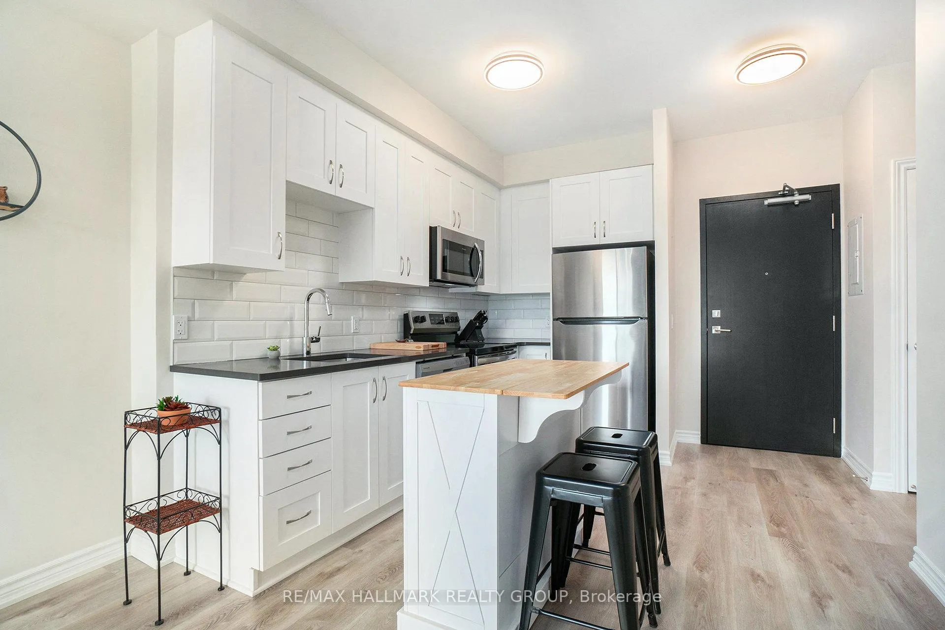 Photo 10 of Unit 318, 1350 Hemlock Road S, Ottawa, CFB Rockcliffe and Area — HOMEH