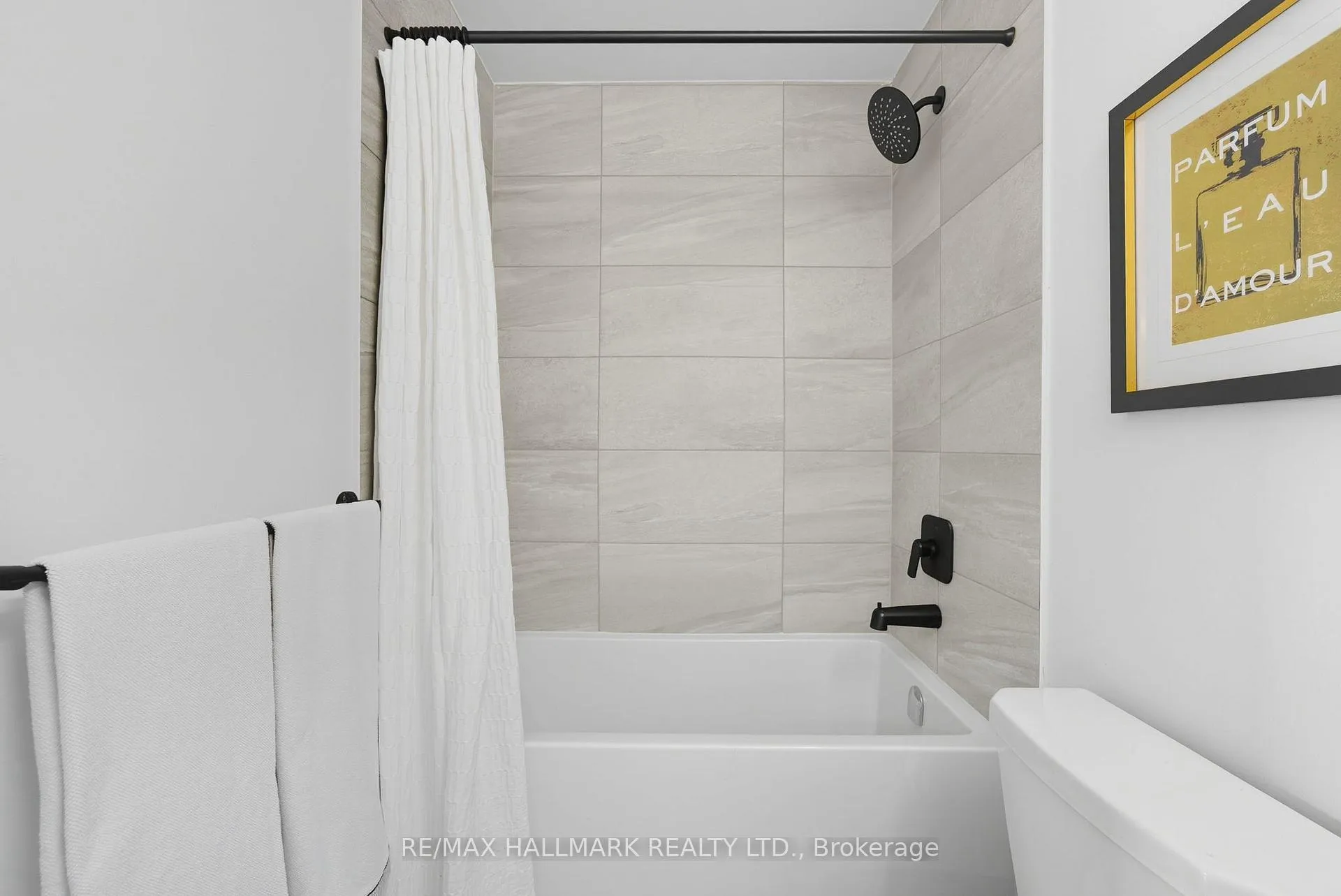Photo 17 of Unit 513, 2369 Danforth Avenue, Toronto, East End-Danforth — HOMEH