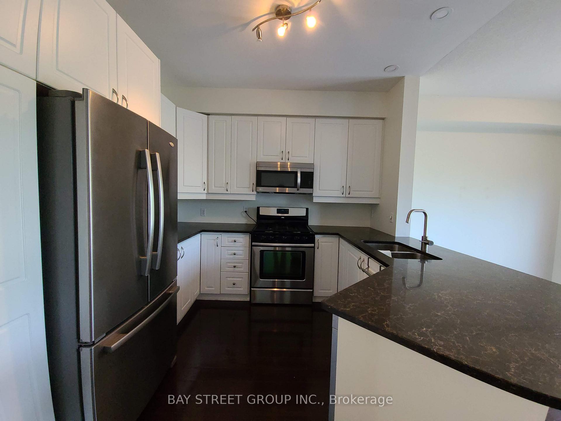 Photo 9 of 5321 Scotia Street, Burlington, Orchard — HOMEH