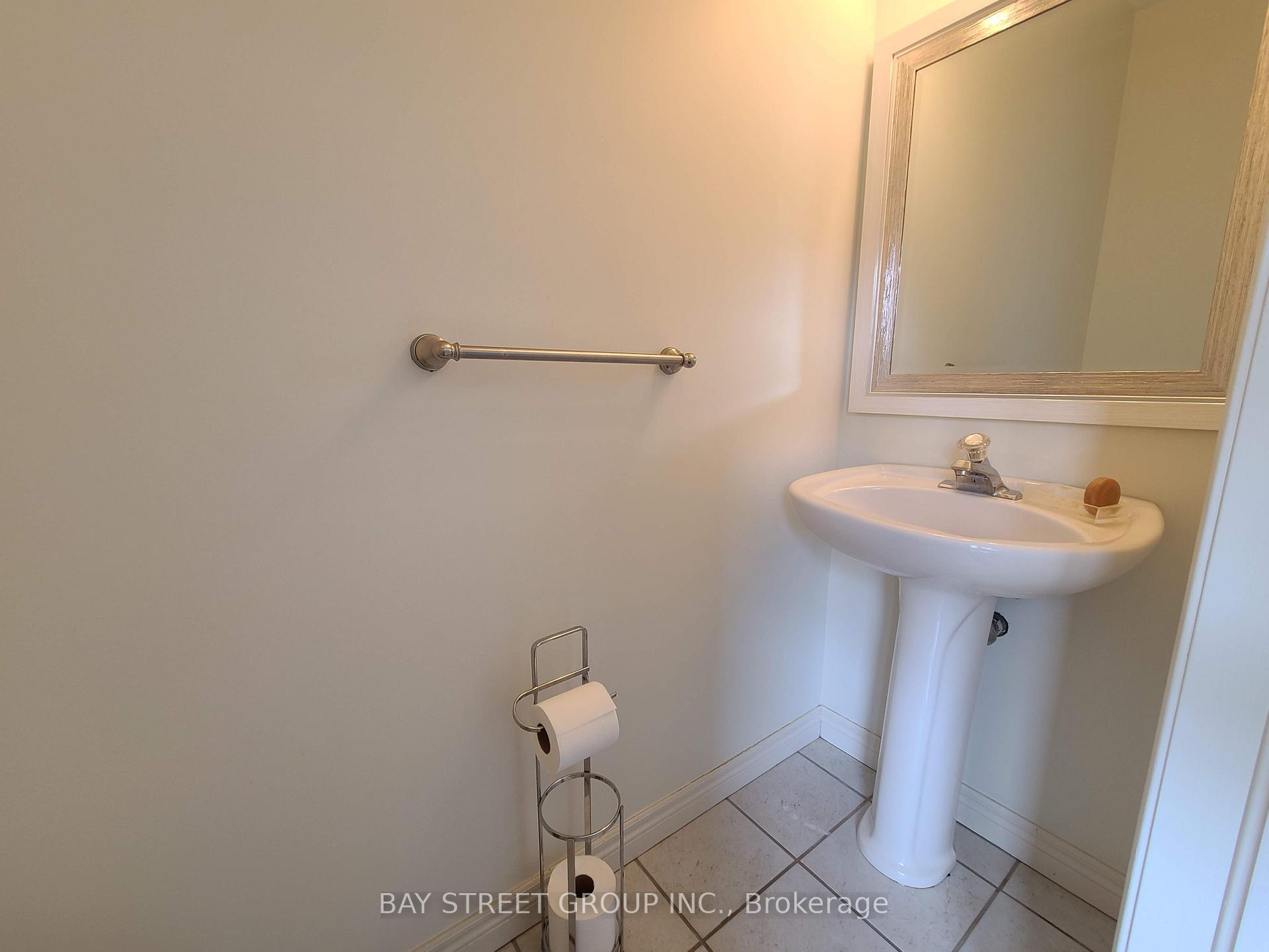 Photo 21 of 5321 Scotia Street, Burlington, Orchard — HOMEH