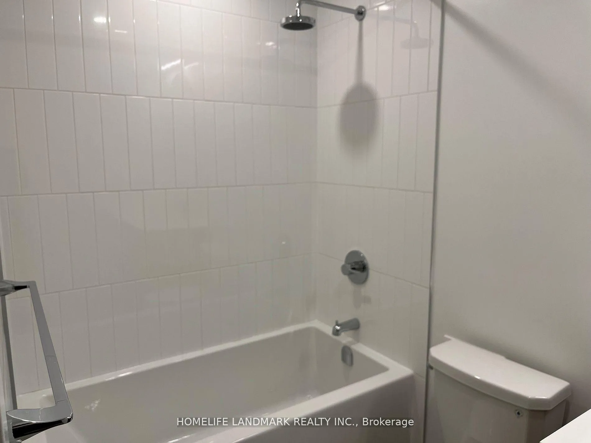 Photo 6 of Unit 314, 7950 Bathurst Street, Vaughan, Beverley Glen — HOMEH