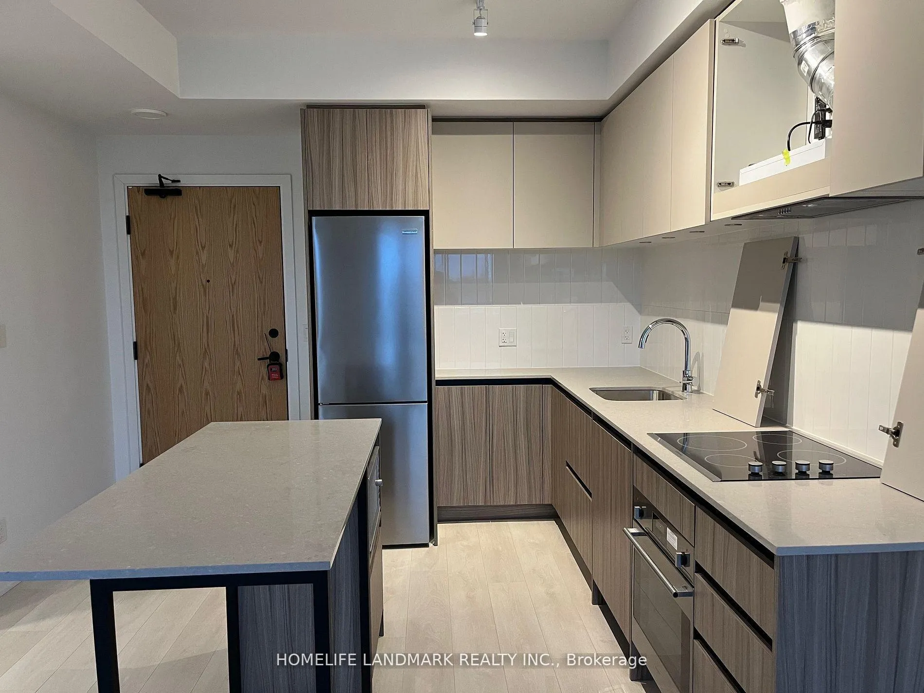 Photo 8 of Unit 314, 7950 Bathurst Street, Vaughan, Beverley Glen — HOMEH