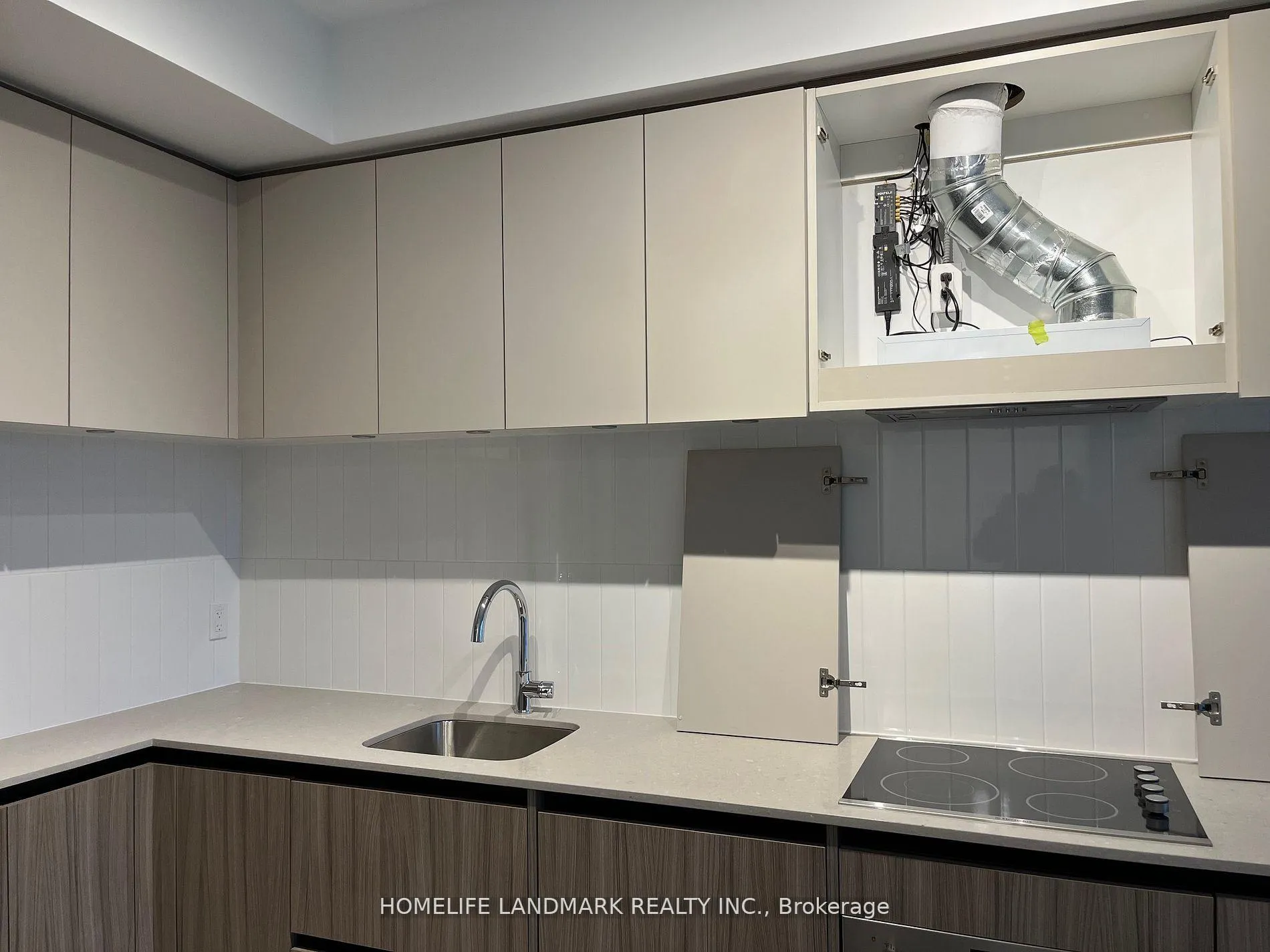 Photo 11 of Unit 314, 7950 Bathurst Street, Vaughan, Beverley Glen — HOMEH