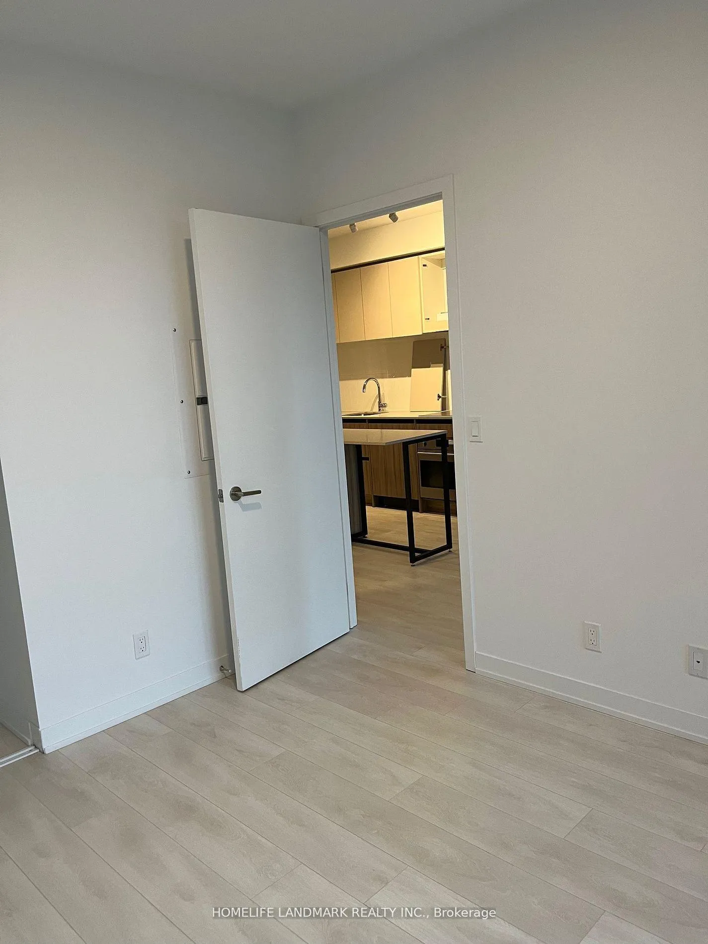 Photo 14 of Unit 314, 7950 Bathurst Street, Vaughan, Beverley Glen — HOMEH