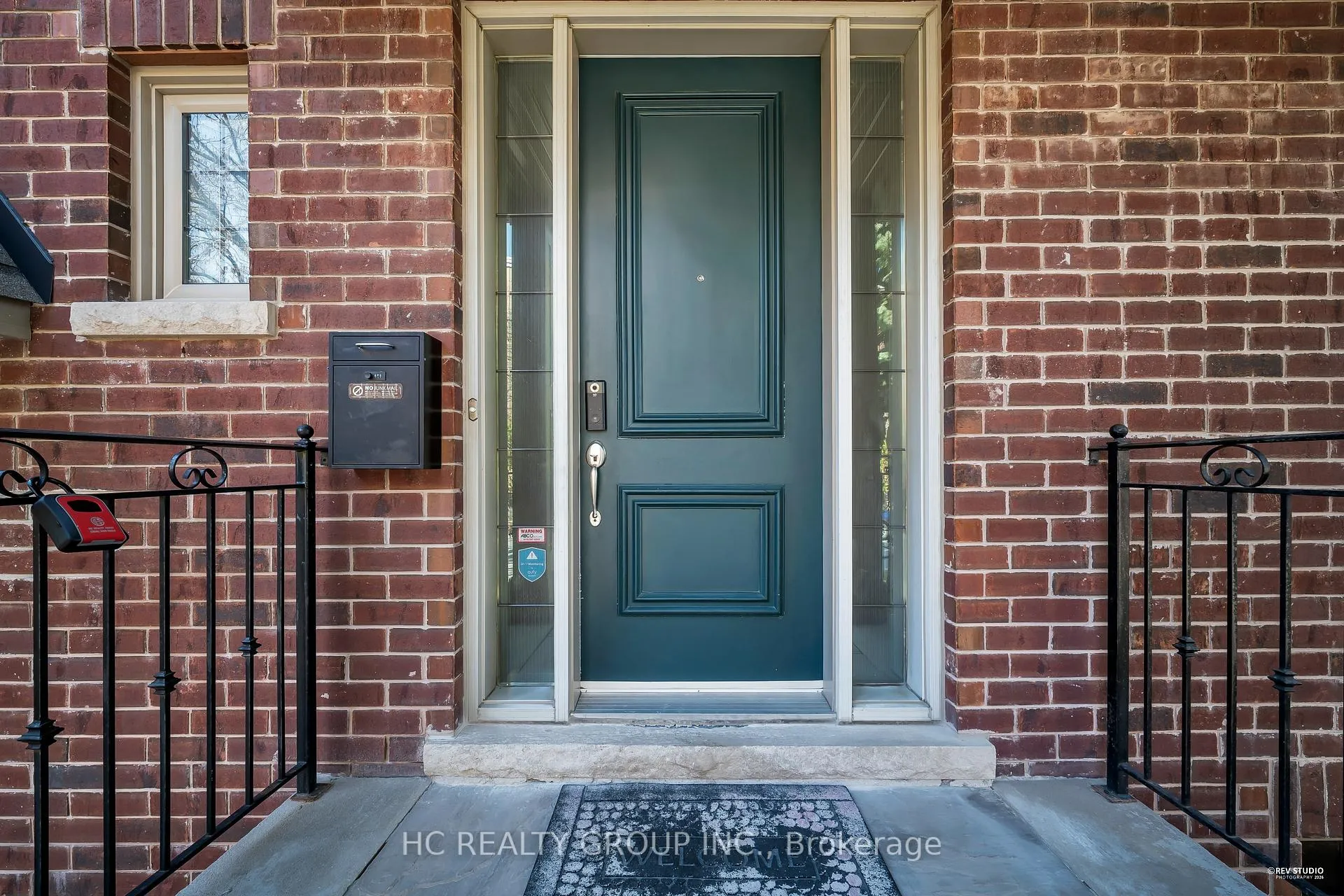 Photo 2 of 12 Rappert Avenue, North York, Bridle Path-Sunnybrook-York Mills — HOMEH