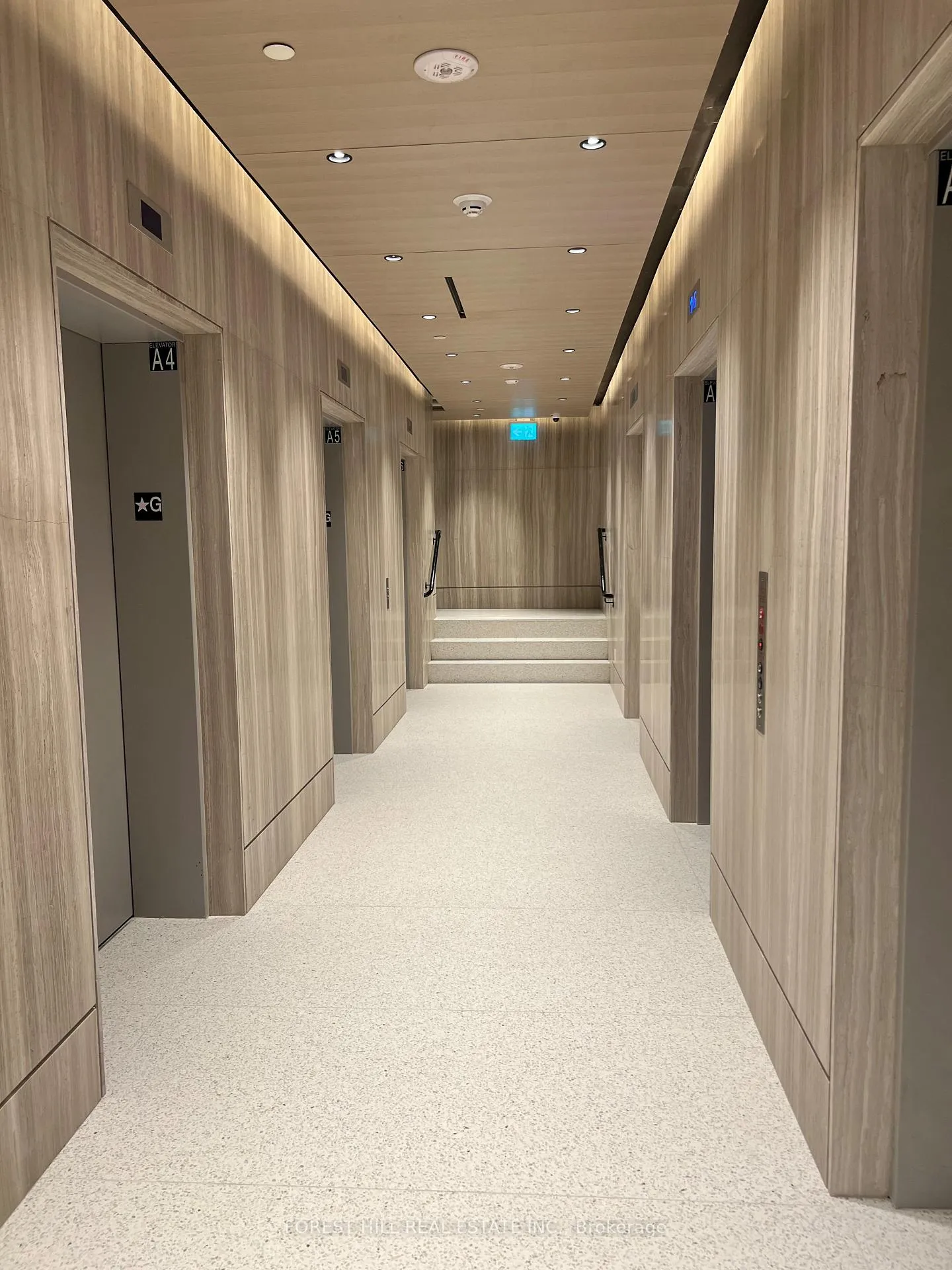 Photo 4 of Unit 803, 225 Commerce Street, Vaughan, Vaughan Corporate Centre — HOMEH