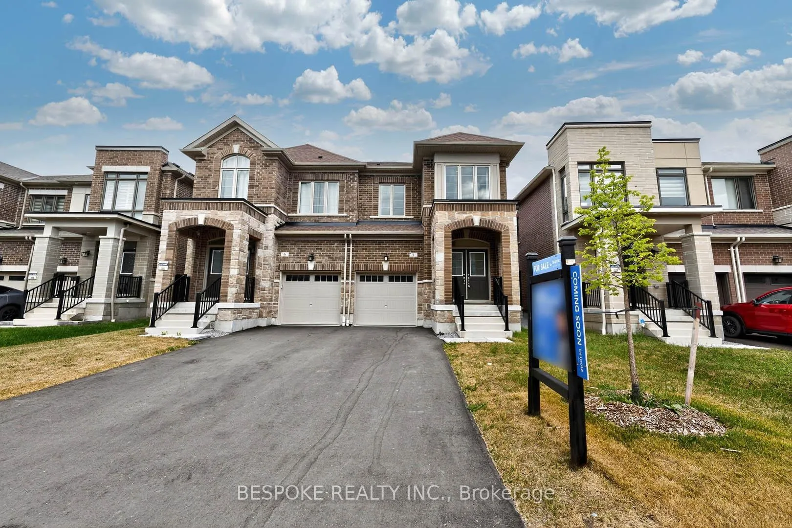 Photo 3 of 8 Hinkson Street, Whitby, Rural Whitby — HOMEH