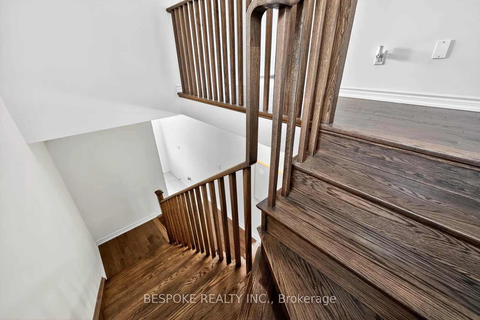 Photo 21 of 8 Hinkson Street, Whitby, Rural Whitby — HOMEH