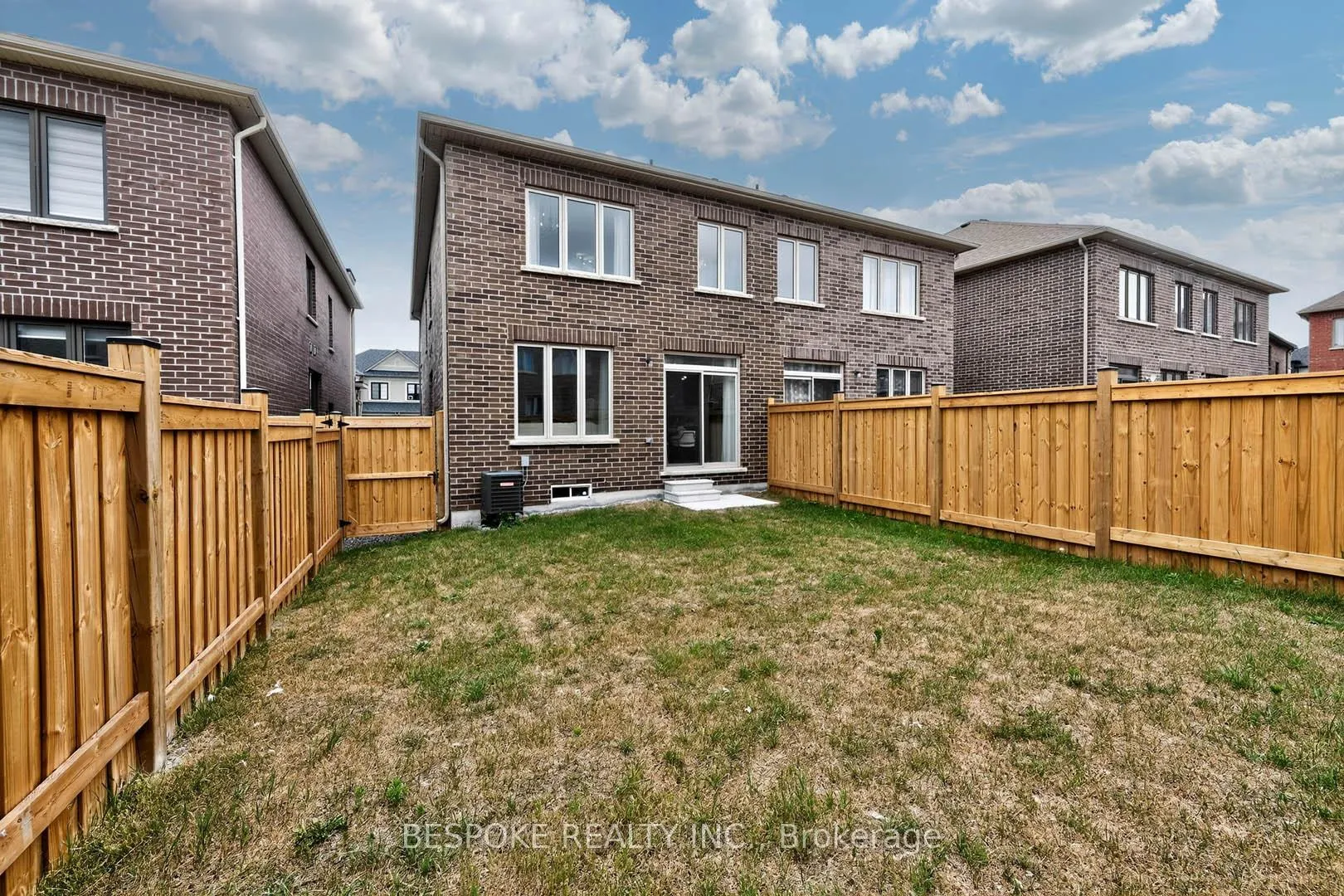 Photo 39 of 8 Hinkson Street, Whitby, Rural Whitby — HOMEH