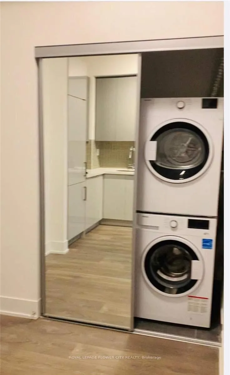 Photo 6 of Unit 1101, 2916 Highway 7, Vaughan, Concord — HOMEH