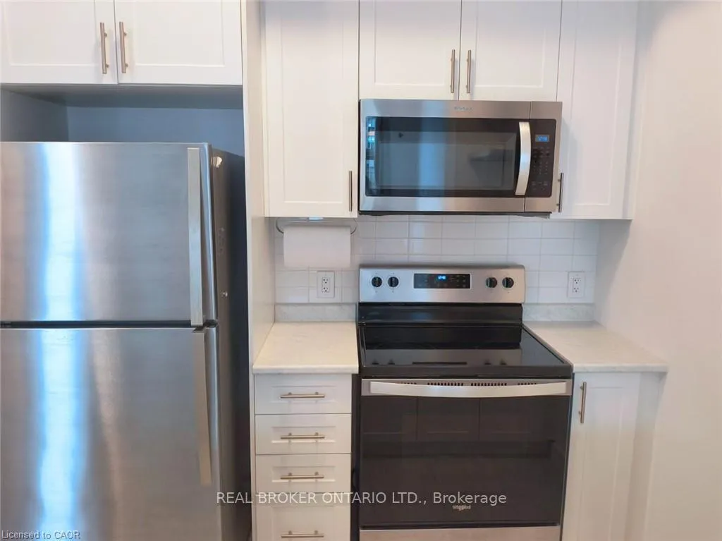 Photo 12 of Unit 117, 460 Dundas Street E, Hamilton, Waterdown — HOMEH