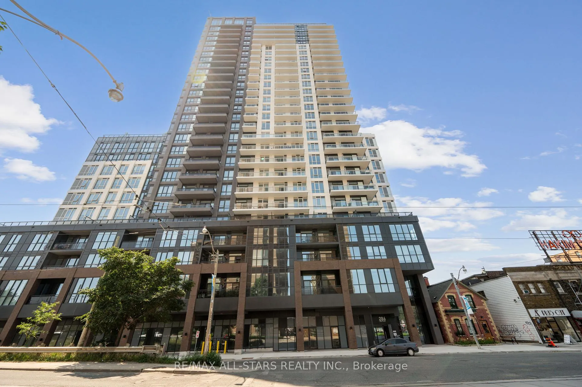Photo 3 of Unit 2210, 286 Main Street, Toronto, East End-Danforth — HOMEH