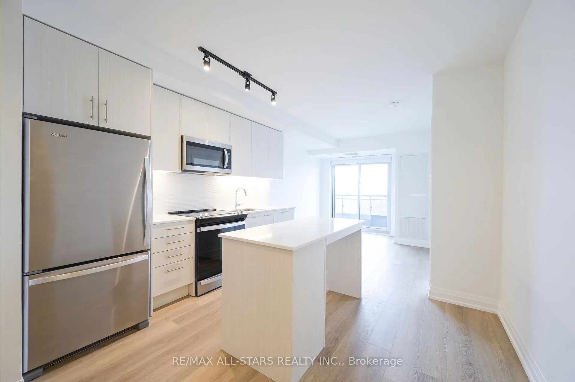 Photo 9 of Unit 2210, 286 Main Street, Toronto, East End-Danforth — HOMEH