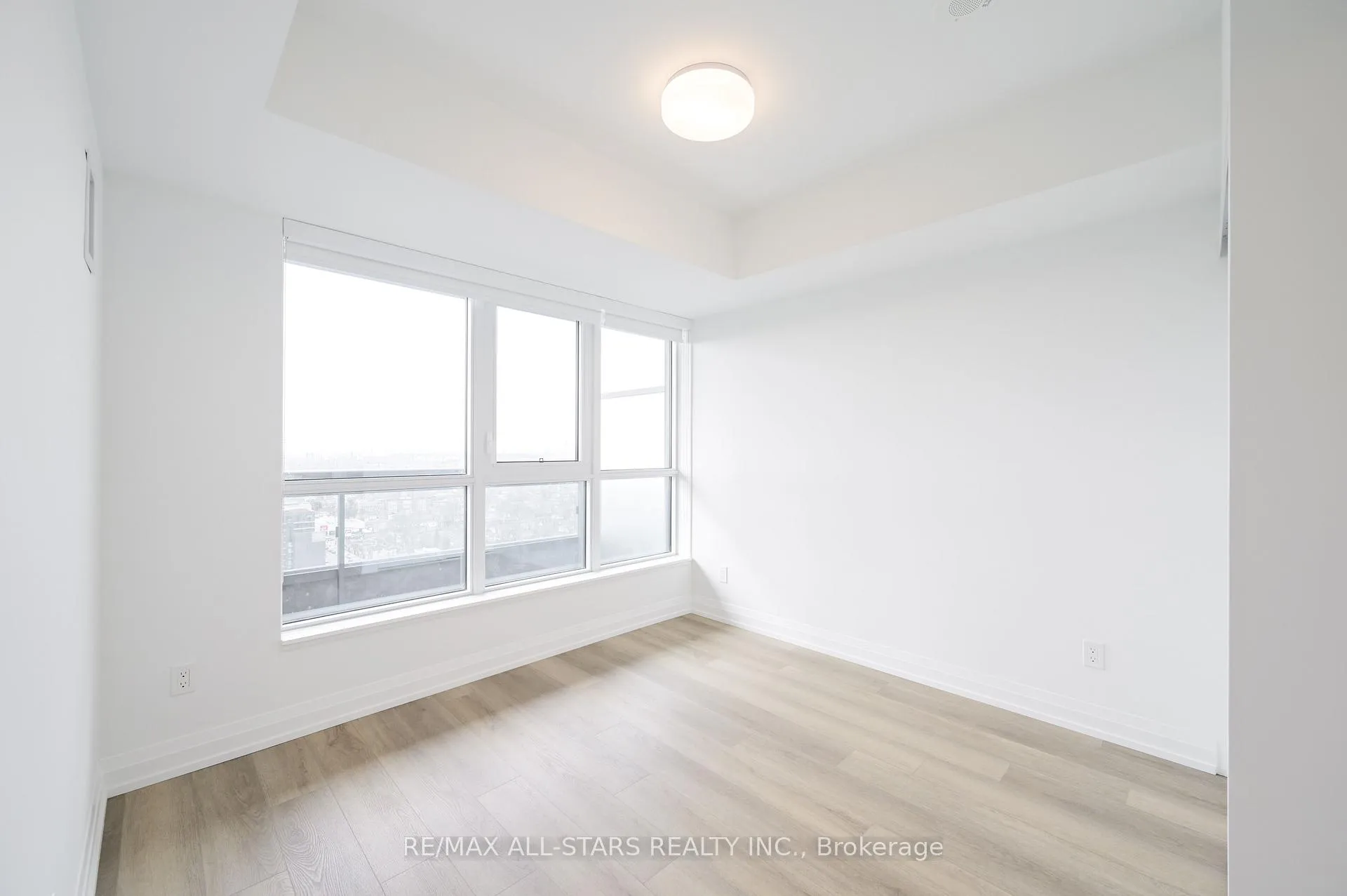 Photo 14 of Unit 2210, 286 Main Street, Toronto, East End-Danforth — HOMEH