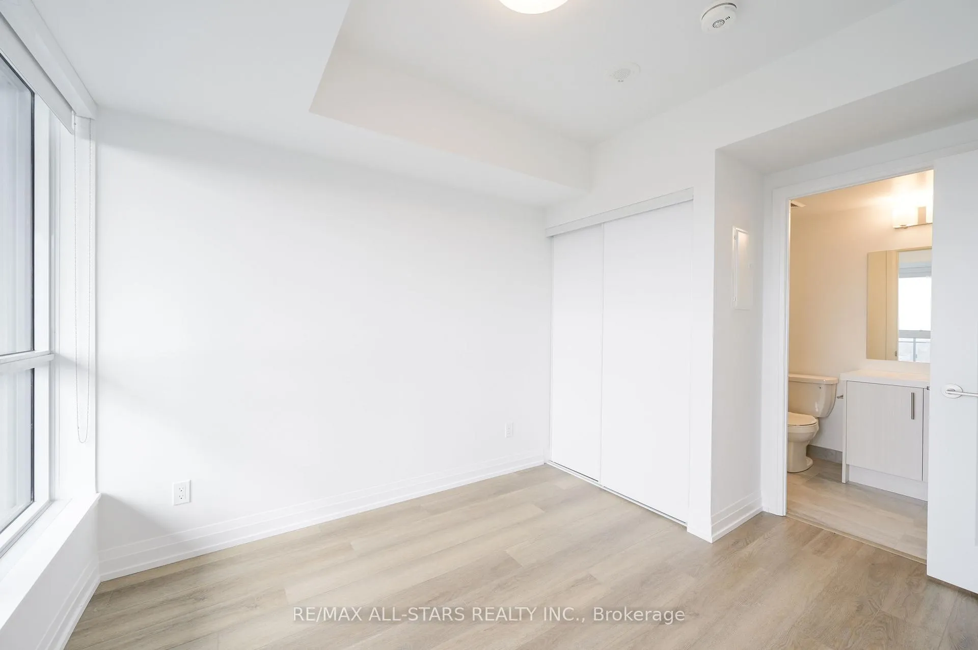 Photo 15 of Unit 2210, 286 Main Street, Toronto, East End-Danforth — HOMEH