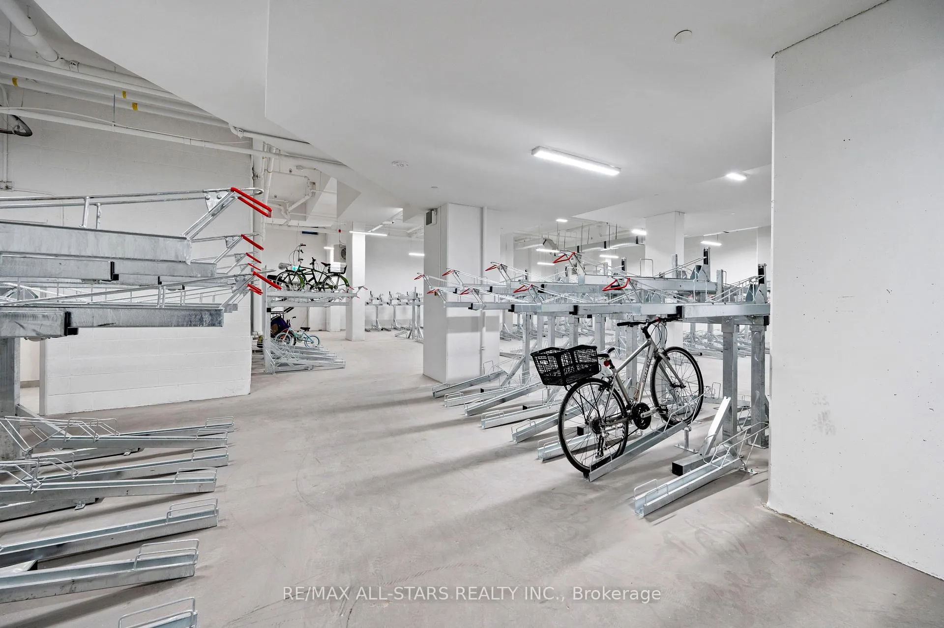 Photo 44 of Unit 2210, 286 Main Street, Toronto, East End-Danforth — HOMEH