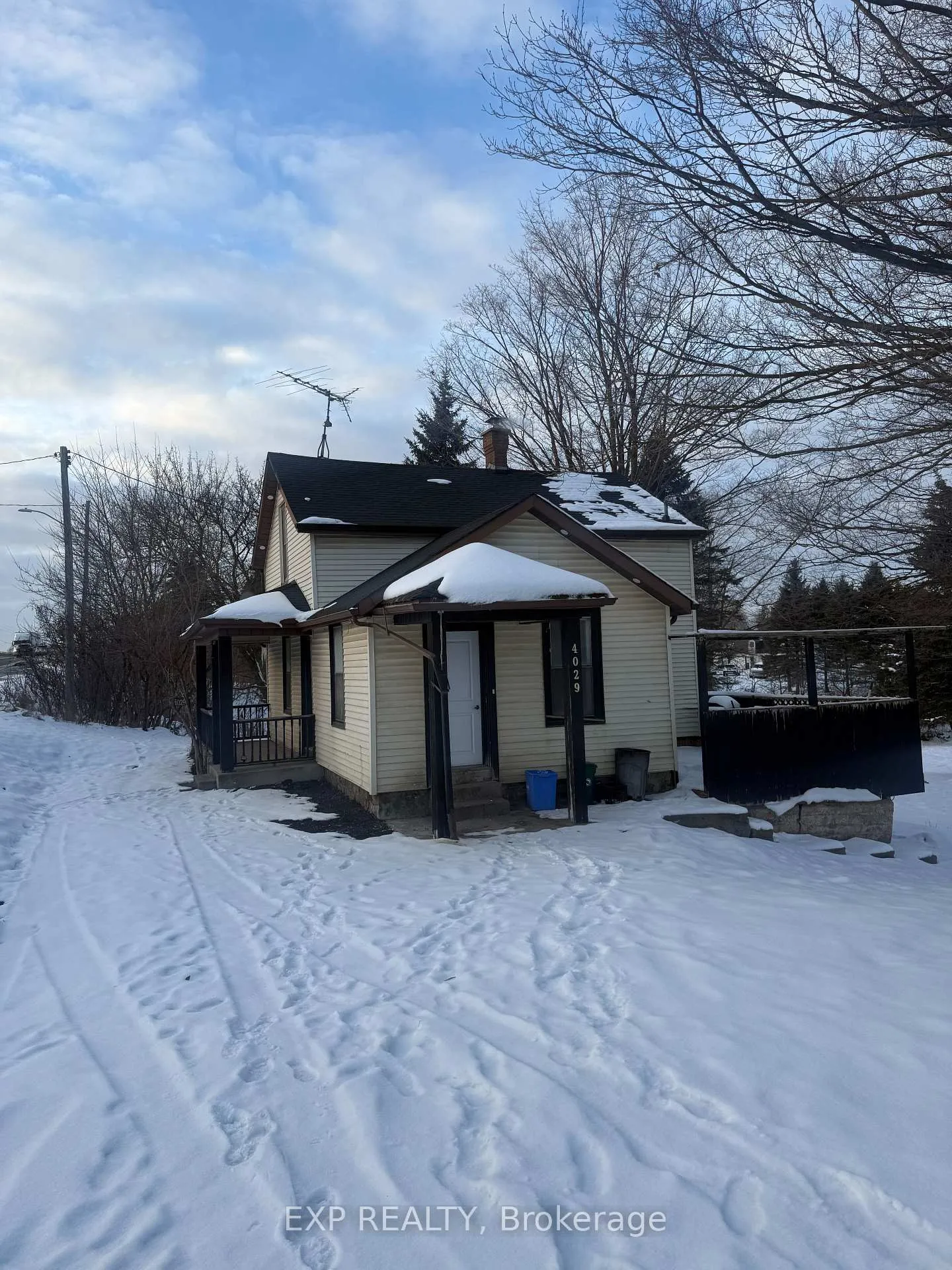 Photo 3 of 4029 Highway 6 Freeway, Puslinch, Morriston — HOMEH