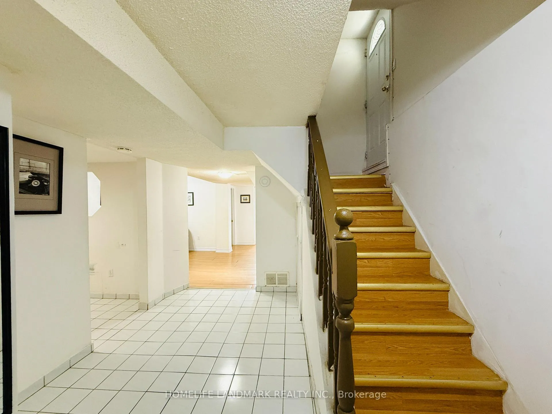 Photo 3 of Unit BSMT, 3 Halder Crescent, Markham, Milliken Mills East — HOMEH
